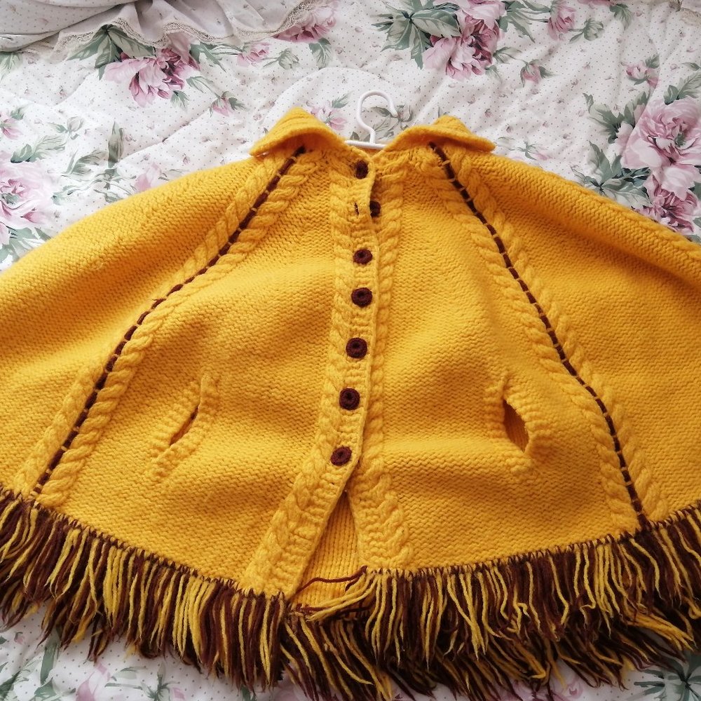 Amazing Knitted Shawl/Wrap